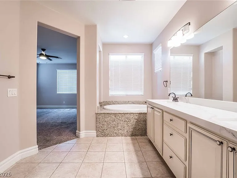 220 Via Mezza Luna Ct — Photo 21