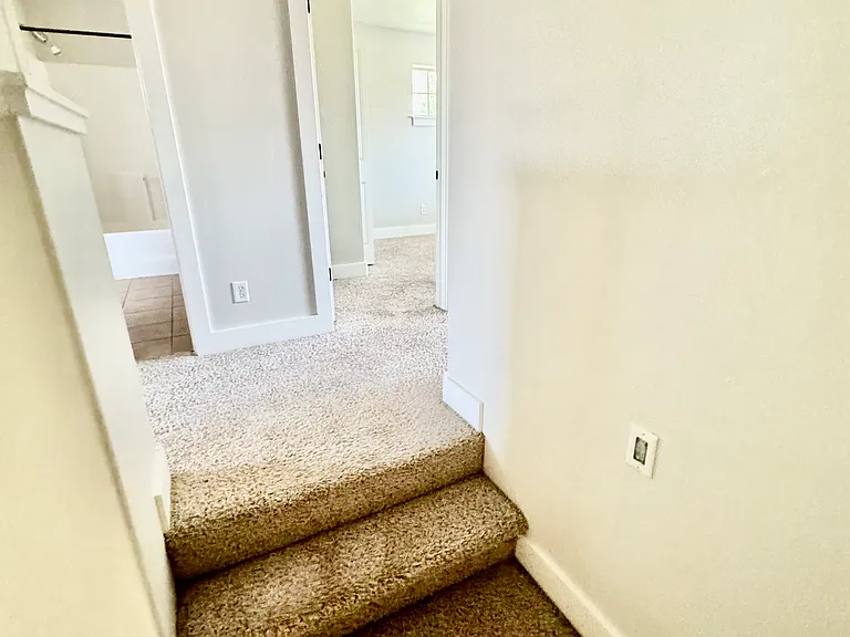 177 S 4 W — Photo 40
