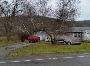 4517 Pennsylvania Ave, Apalachin, NY 13732