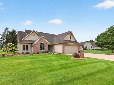 1361 Freedom Pkwy, Winona Lake, IN, 46590