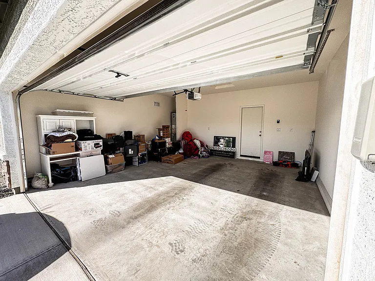 garage