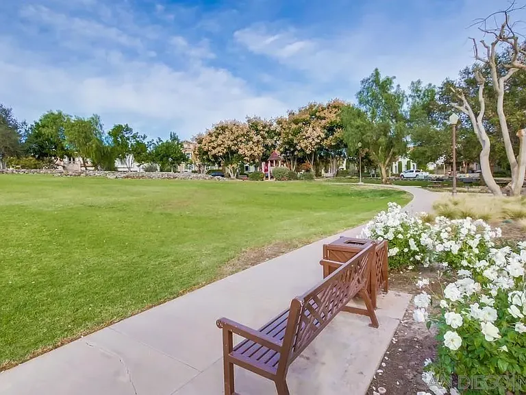 15562 Bristol Ridge Ter — Photo 65