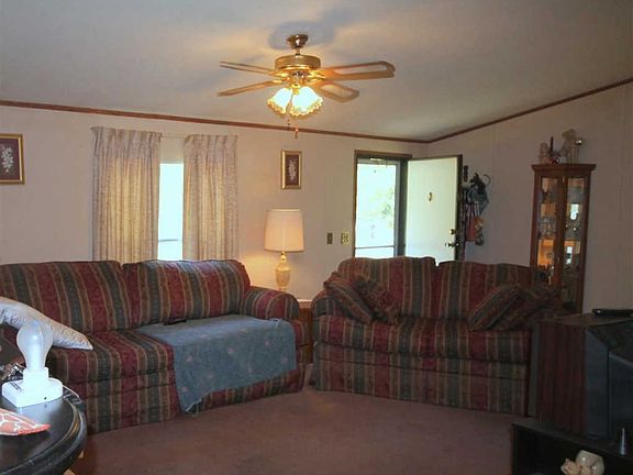 5th image of 308 Wilkins Dr