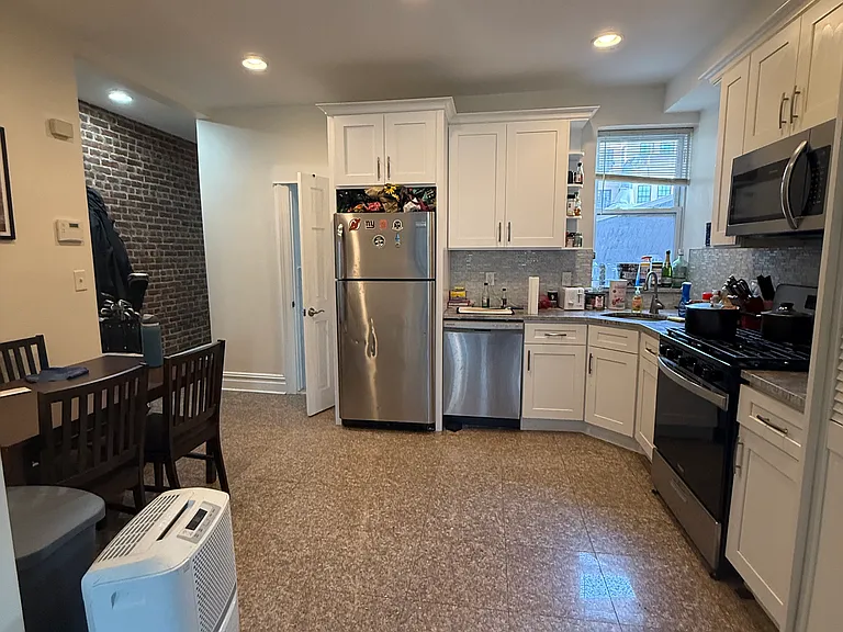 600A2 Park Ave #3 — Photo 3