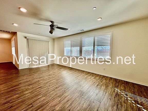 4th image of 15595 Sesame Seed Ave