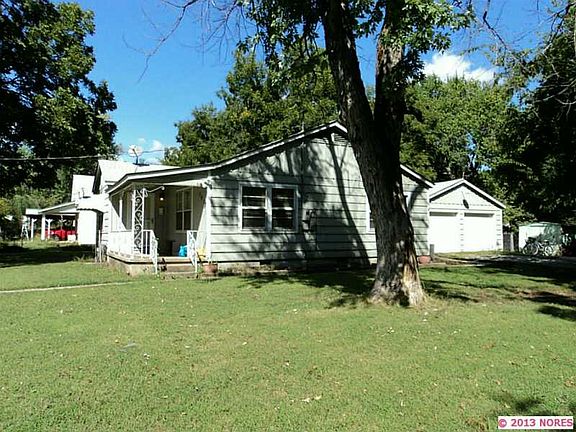 3rd image of 707 S Haynie St