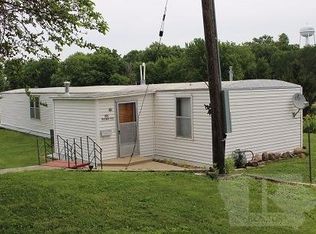 201 Walnut St, Lewis, IA 51544