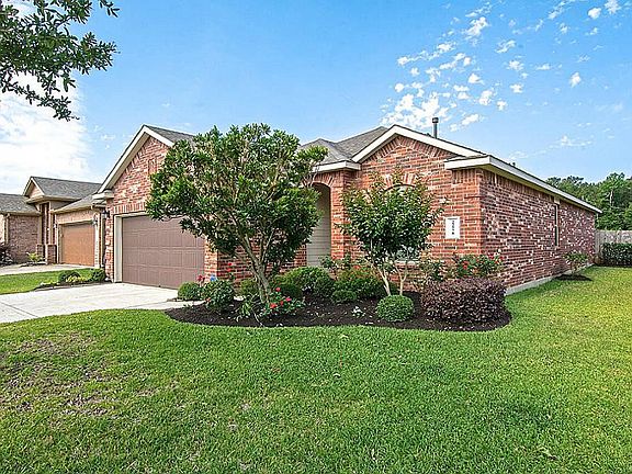 3rd image of 22578 Stillwater Valley Ln