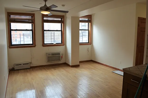 Rented by OvCo Realty | media 3