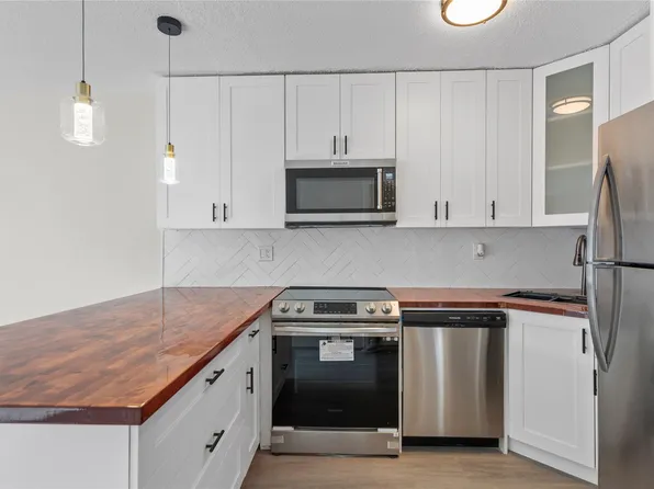 6200 NE 22nd Way #108, Fort Lauderdale, FL 33308