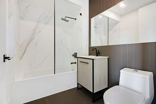 Rented by EXR | media 7