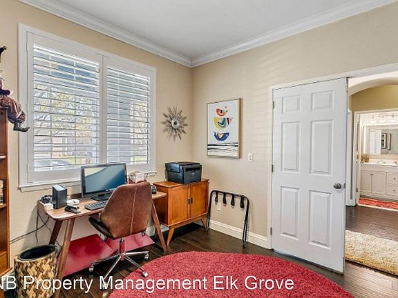 5th image of 9327 Marlemont Cir