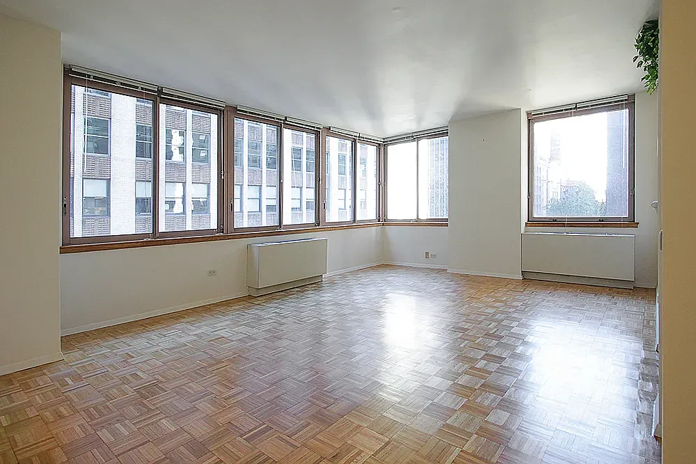 235 East 40th Street — Photo 1