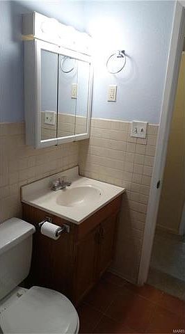 1st image of 1404 Redman Blvd
