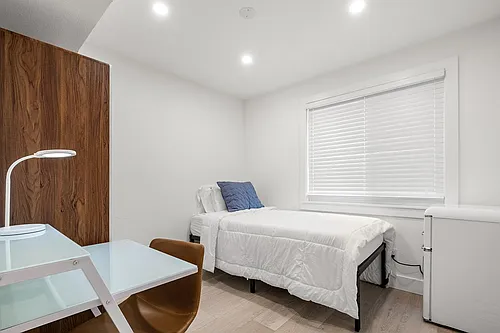 2124 Parker Photo 1