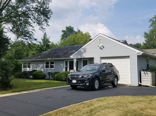220 S Cedar St, Palatine, IL