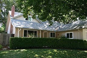 1st image of 2530 Whittier Dr