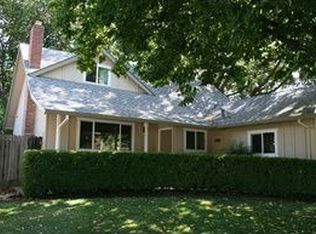 2530 Whittier Dr, Davis, CA 95618