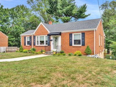 2623 Floraland Dr NW, Roanoke, VA, 24012