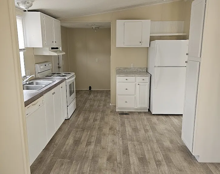 4627 Ogles Creek St — Photo 3