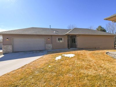 3533 S Prairie Gardens Pl, Sioux Falls, SD, 57110