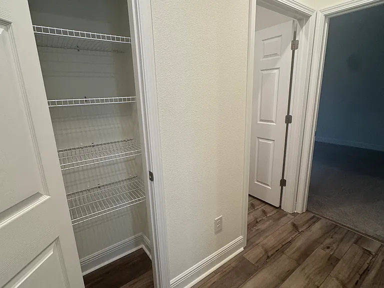 4725 Majestic Palm St — Photo 21