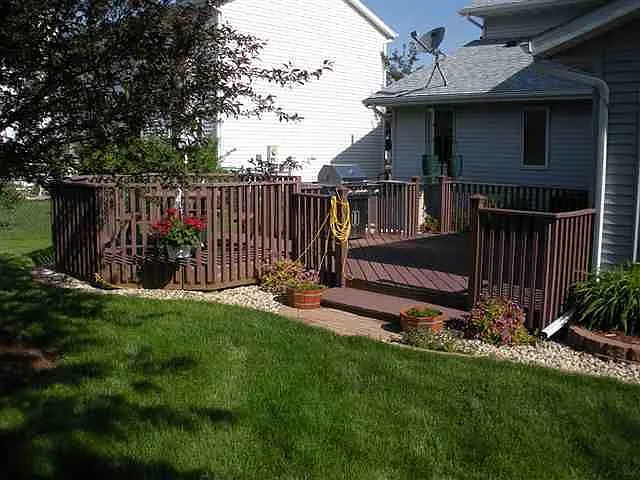 2713 Brighton Ln photo 1