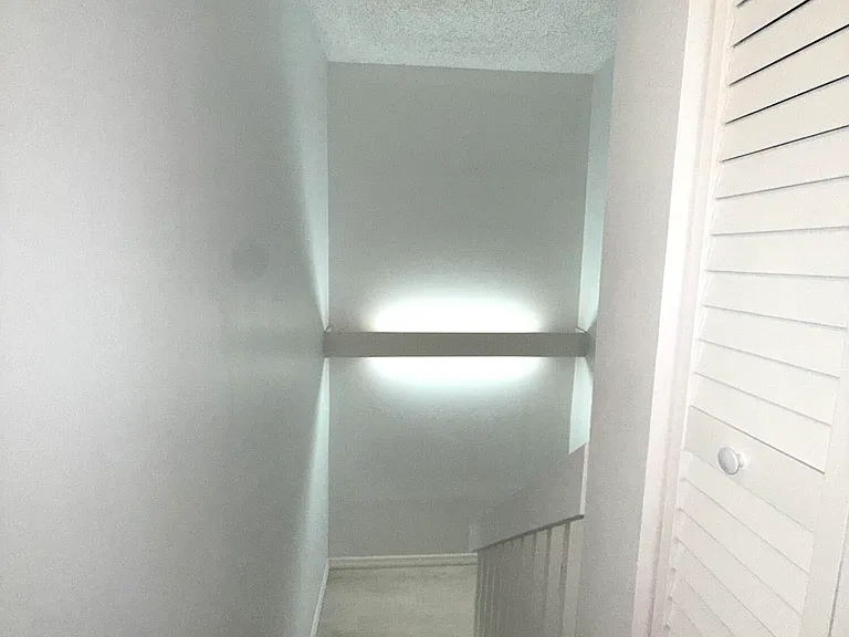 3757 Victoria Dr — Photo 12
