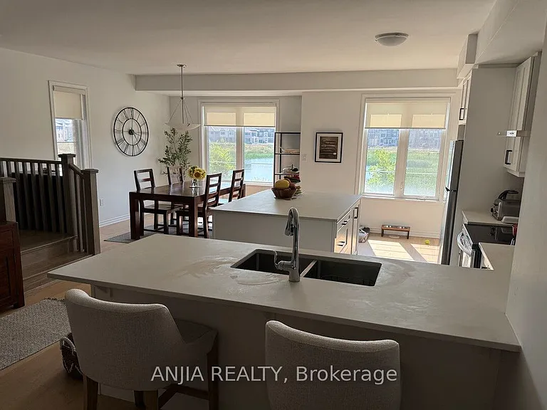 3039 John McKay Blvd — Photo 3