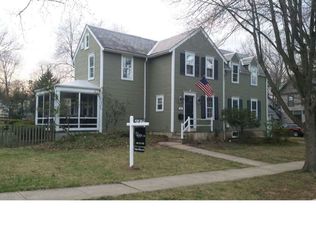 14 Hamilton Ave, Hopewell, NJ 08525