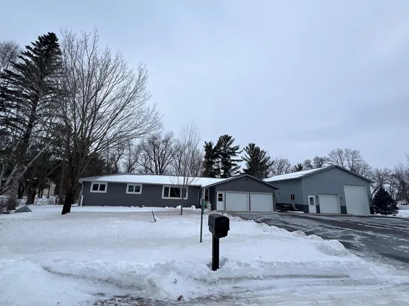 14887 Pine Edge Dr, Wadena, MN 56482