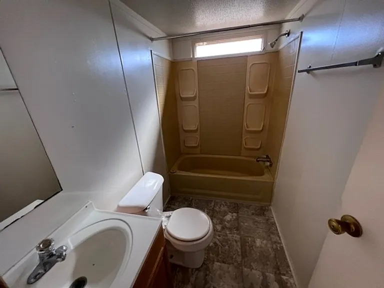 2102 Hermosa Dr — Photo 16