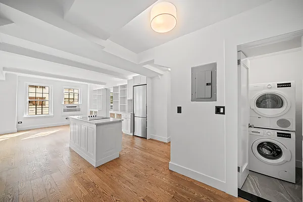 Rented by Vector New York, LLC | media 13