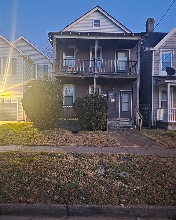 2nd image of 2416 Hale St
