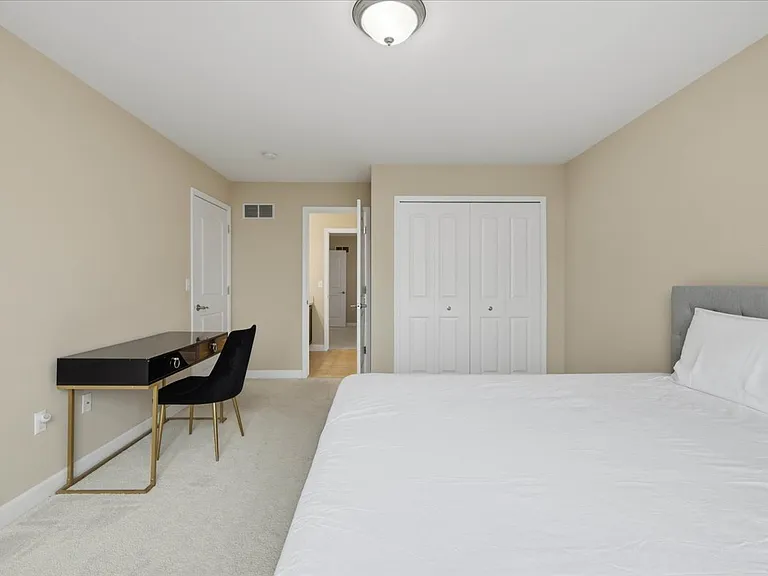 1114 Wales Dr — Photo 25