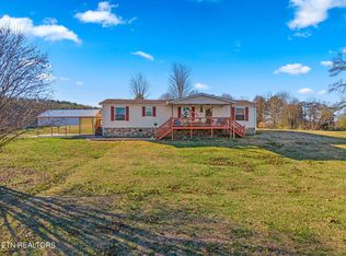 505 Lake Cir, Spring City, TN 37381