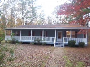 9898 Rockfish Rd, Raeford, NC 28376