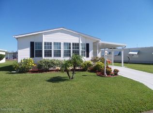 938 Thrush Cir, Barefoot Bay, FL 32976