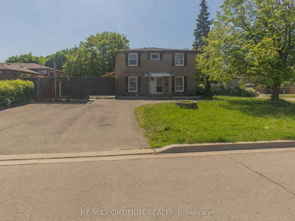 3 Dunwich Pl, Brampton, ON L6T 1K3