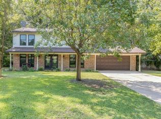 1314 E 9th St, Bonham, TX 75418