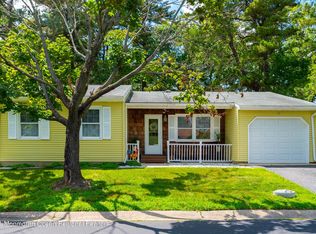 12 Norwalk Ave, Manchester Township, NJ 08759