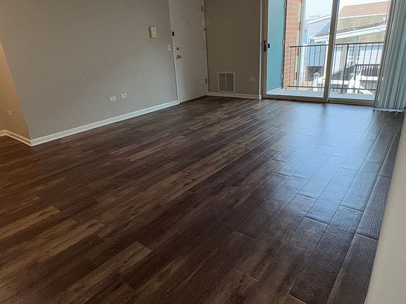 2nd image of 5045 N Northwest Hwy APT 302