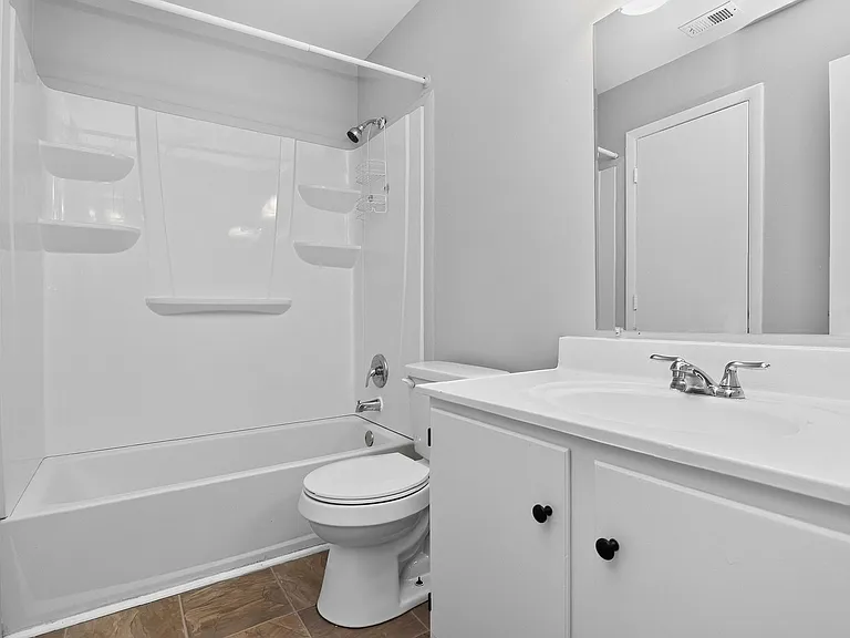 4804C Spring Lake Dr — Photo 12