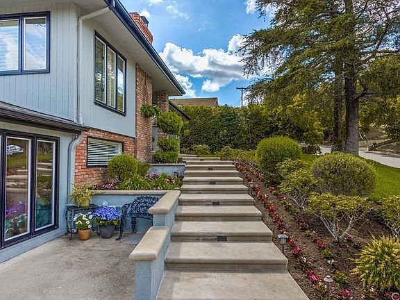 2nd image of 12762 Bonita Heights Dr