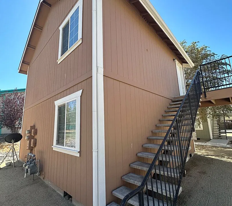 Cottages Per Owner Only Use Carpet King For All Flooring