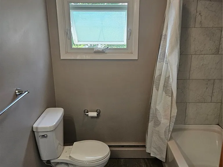 80 David Ave — Photo 15