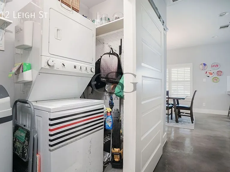 612 Leigh St — Photo 7