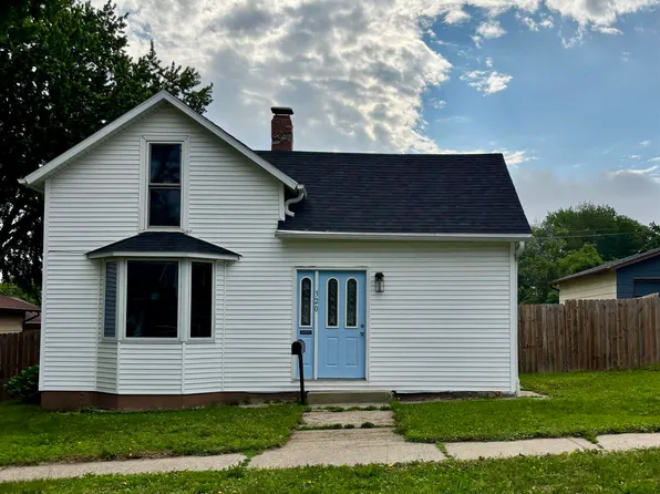 320 4th Ave SE, Le Mars, IA 51031