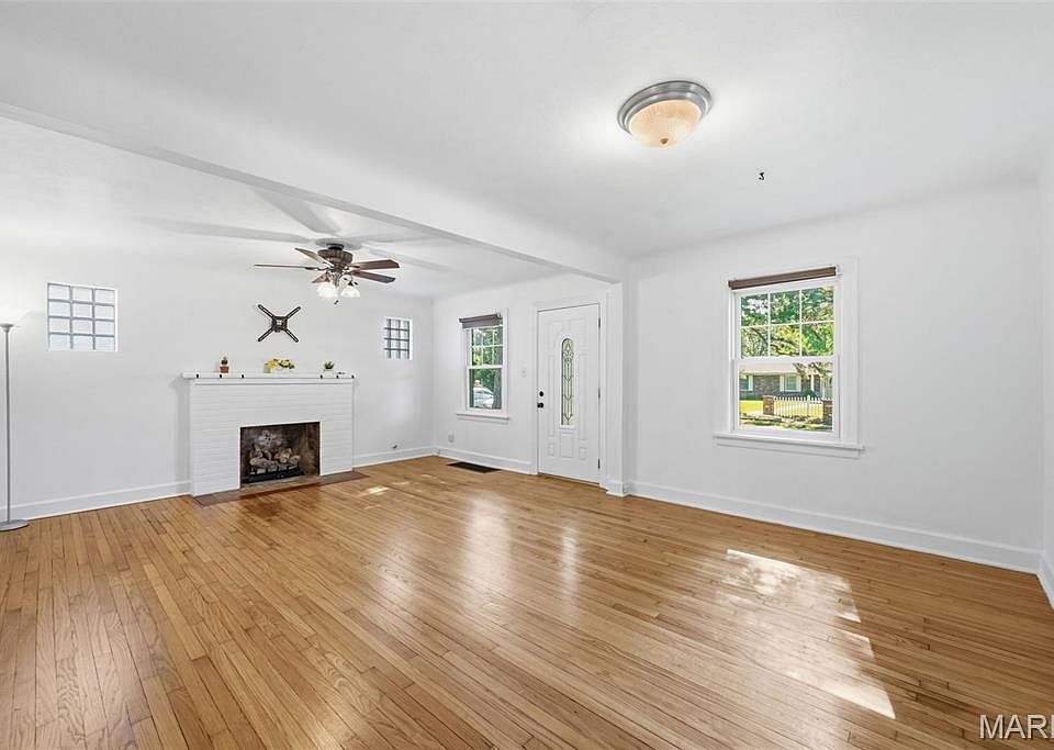 2655 Ridge Dr, High Ridge, MO 63049 | Zillow