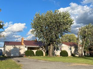 882 Sequatchie Rd, Pikeville, TN 37367